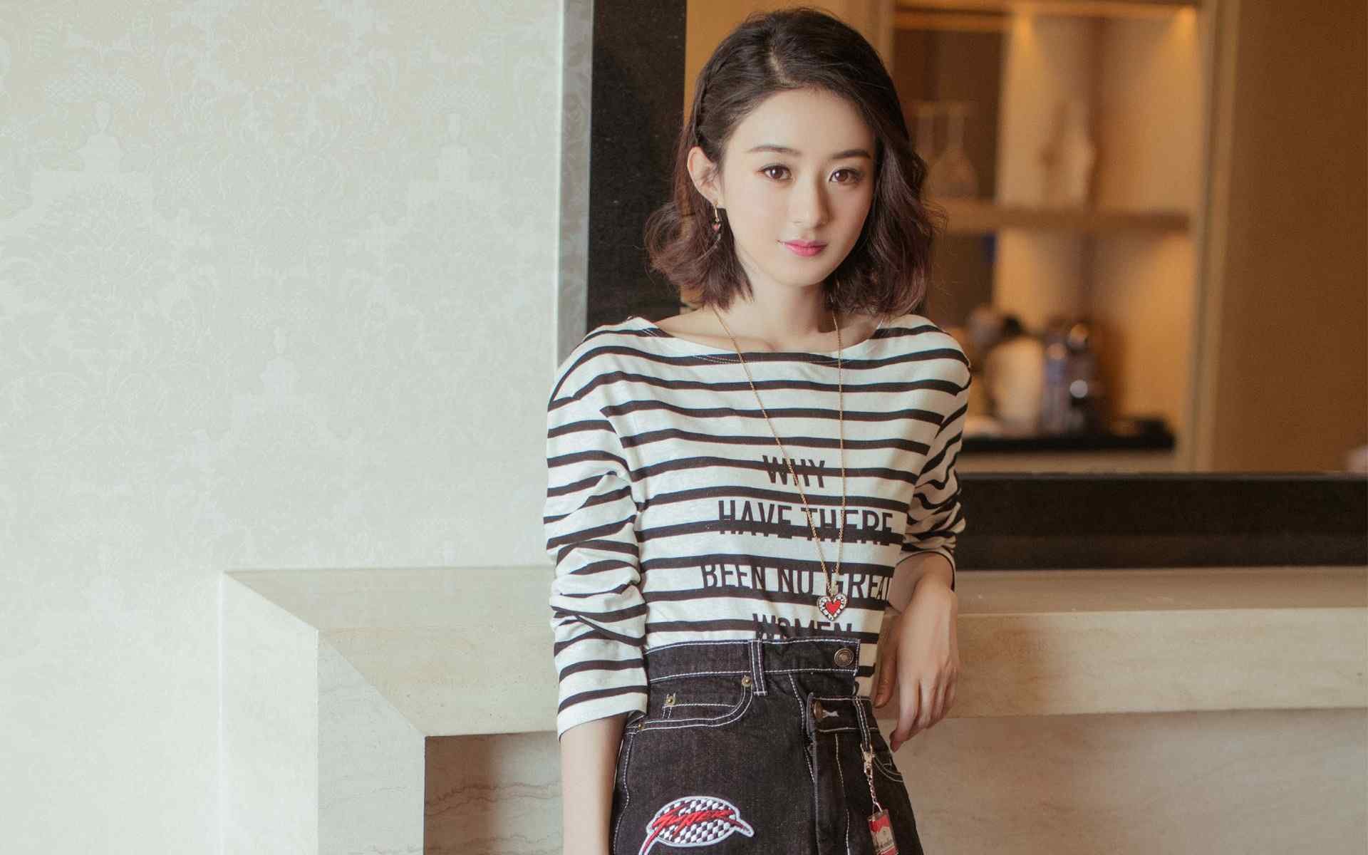 “挥拍如风,壁球挑战极限!高新区全民健身馆迎来速度与耐力之战”