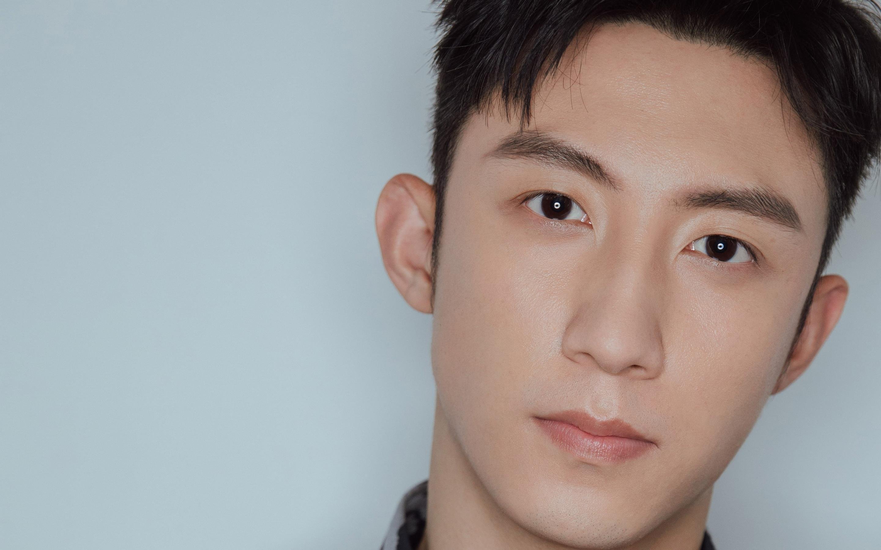 全国极限轮滑锦标赛挑战选手动作极限,中国极限轮滑第一人视频