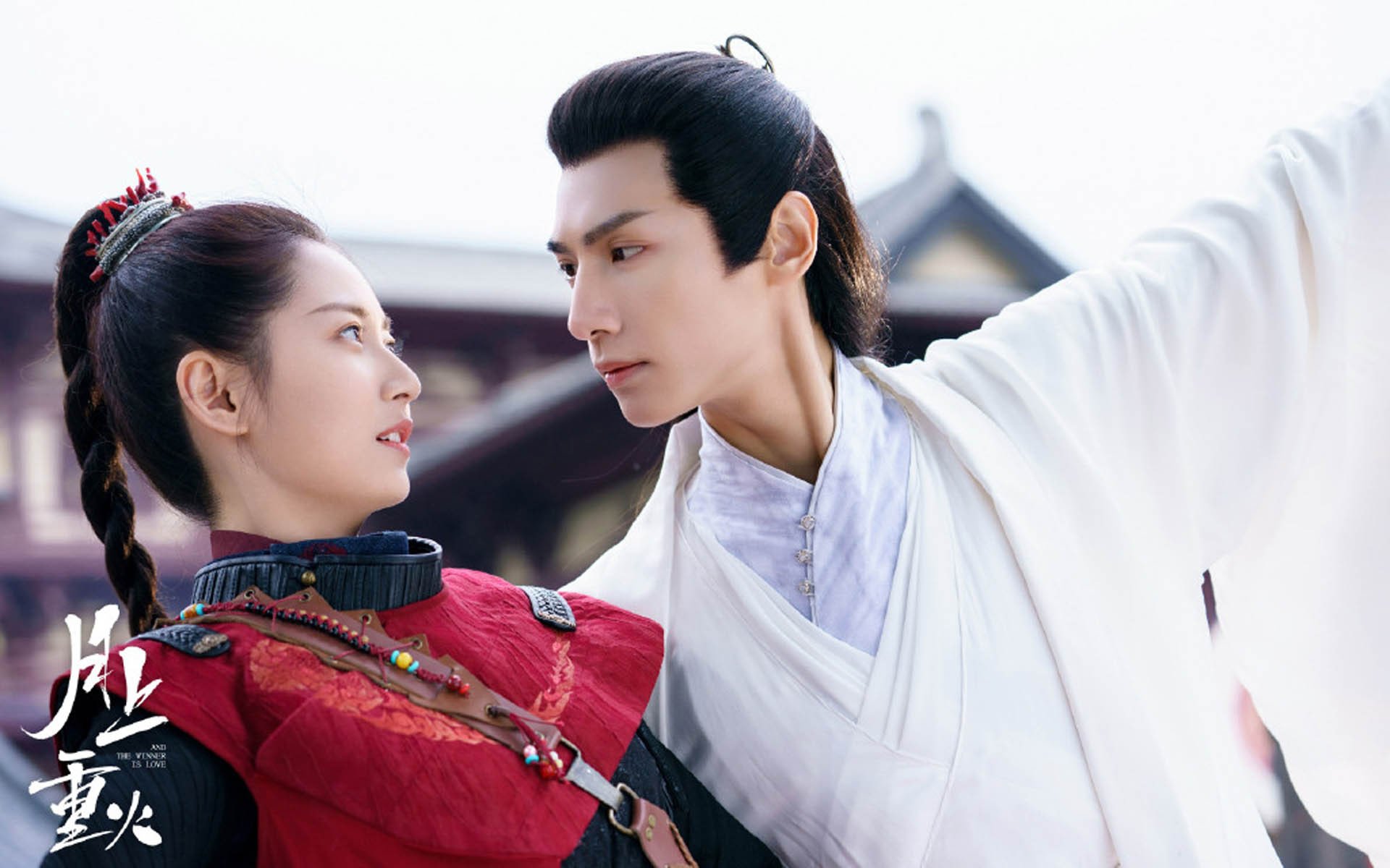 千帆竞发,轻艇马拉松点亮湖滨赛场,赛艇马拉松多少公里