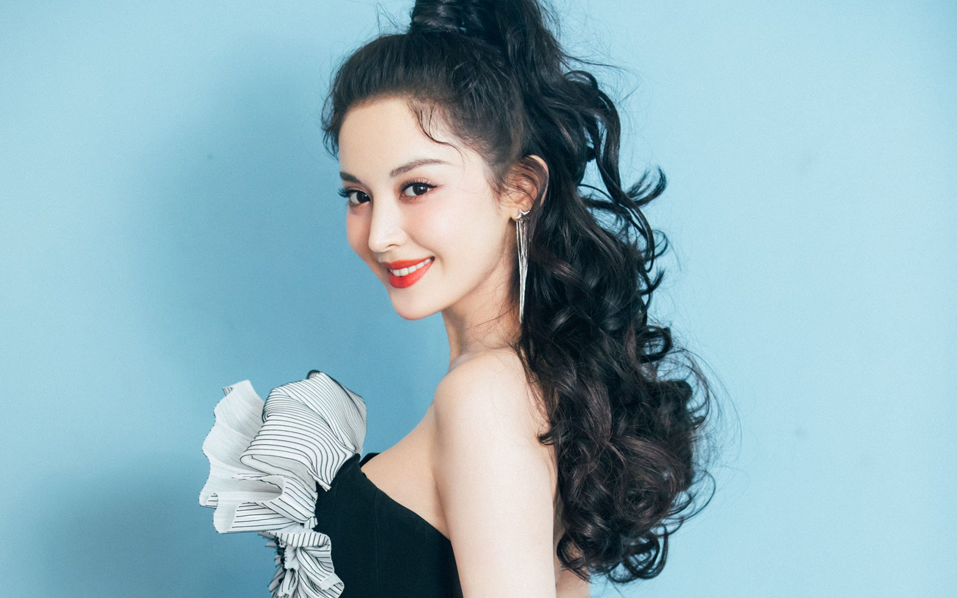 苏格兰青训体系全面升级,年轻球员的潜力无限,苏格兰球员资料