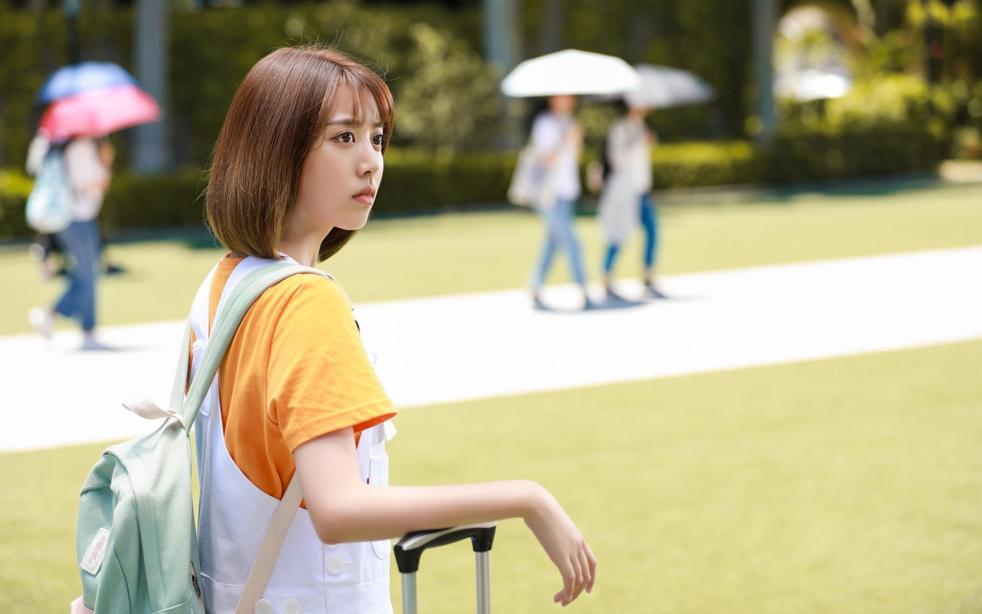 阿莱克西蝶泳冲刺力强势晋级,阿莱克西亚唱歌